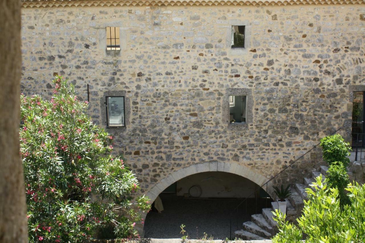 Gîte d'Emeline Bourdic Exterior foto